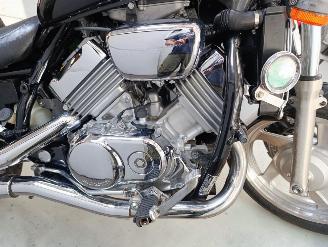 Honda Shadow 750  picture 14