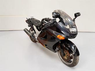 dañado motos Kawasaki ZZ - R 1100  1993/6