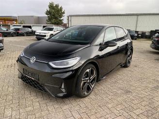 Vaurioauto  passenger cars Volkswagen ID.3 GTX Performance 240kW * PANO - NAV - LED * 2025/6