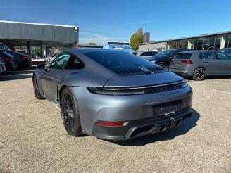 Vaurioauto  passenger cars Porsche 911 Carrera GTS T-Hybrid * BOSE - NAVI - KAM * 2025/1