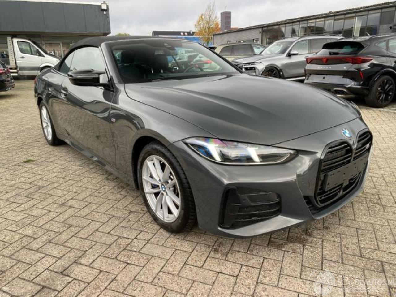 BMW M4 40i xDrive Cabrio *HEAD-UP - 360 KAM - NAVI*