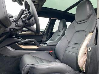 Porsche Cayenne Turbo E-Hybrid *HEAD-UP - PANO - KAM* picture 16
