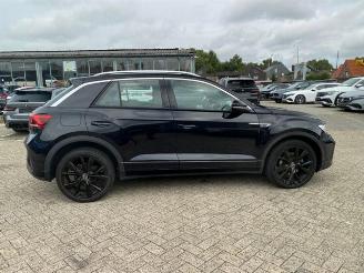 Volkswagen T-Roc 1.5 TSI DSG R-Line *KAM - NAV - LED* picture 8