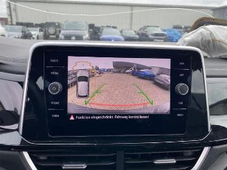 Volkswagen T-Roc 1.5 TSI DSG R-Line *KAM - NAV - LED* picture 17