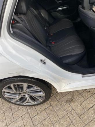 Mercedes E-klasse 300 T Avantgard * KAM - AHK - NAV * picture 15