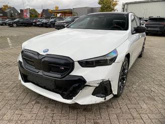BMW i5 M60 xDrive Touring *HEAD-UP - PANO - AHK* picture 7