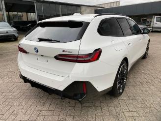 damaged passenger cars BMW i5 M60 xDrive Touring *HEAD-UP - PANO - AHK* 2024/12