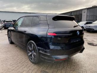 BMW iX 40 xDrive *HEAD-UP - AHK - KAM - NAVI* picture 5