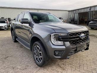 Schadeauto Ford Ranger *BANG & OLUFSEN - NAVI - AHK - KAM* 2024/1