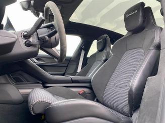 Porsche Taycan Turbo S *PCCB - SOFTCLOSE - PANORAMA* picture 21