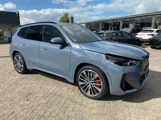 BMW iX1 eDrive20 M Sport Pro HUD/ AHK /Storm damage picture 5