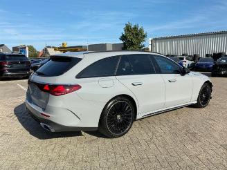 Mercedes E-klasse 300 T AMG Lin Advancd Plus *PANO - 360 KAM* picture 8