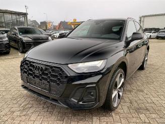 krockskadad bil auto Audi Q5 45 TFSI quattro S line *PANO - 360 KAM - AHK* 2022/10
