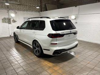 damaged passenger cars BMW X7 xDrive40i M Sport Pro 7-sitz. PANO/HUD/AHK/HK 2025/9