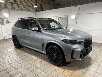 Unfallwagen BMW X5 xDrive40d M Sport Pro PANO/HUD/360/AHK/H&K 2024/7