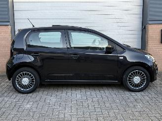 Volkswagen Up! 1.0 High-Up! Pano NAVI Cruise PDC NAP picture 2