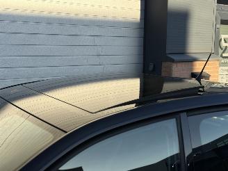 Volkswagen Up! 1.0 High-Up! Pano NAVI Cruise PDC NAP picture 16