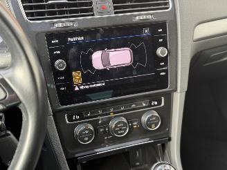 Volkswagen Golf R-Line 1.5 TSI Acc CarPlay Matrix Led picture 17