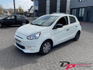 Auto da rottamare Mitsubishi Space-star Space Star (A0), Hatchback, 2012 1.0 12V 2013/11