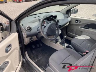 Renault Twingo Twingo II (CN), Hatchback 3-drs, 2007 / 2014 1.2 16V picture 16