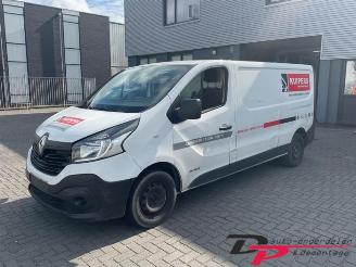 Uttjänta bilar auto Renault Trafic Trafic (1FL/2FL/3FL/4FL), Van, 2014 1.6 dCi Twin Turbo 2016/11