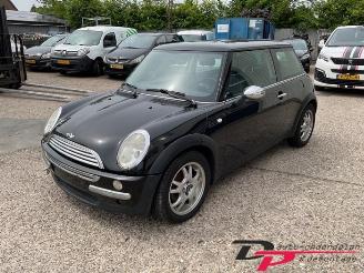 Uttjänta bilar auto Mini Mini Mini (R50/53), Hatchback, 2001 / 2007 1.6 16V One 2001/9
