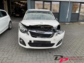 Peugeot 108 108, Hatchback, 2014 1.0 12V VVT-i picture 2