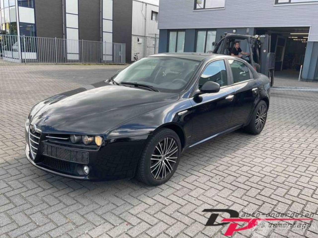 Alfa Romeo 159 159 (939AX), Sedan, 2005 / 2012 1.8 MPI 16V