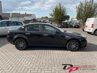 Alfa Romeo 159 159 (939AX), Sedan, 2005 / 2012 1.8 MPI 16V picture 4
