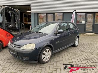 Uttjänta bilar auto Opel Corsa Corsa C (F08/68), Hatchback, 2000 / 2009 1.2 16V 2001/2
