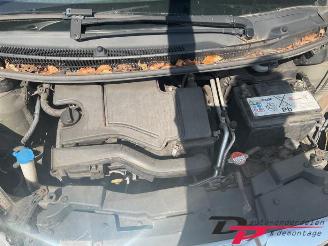 Peugeot 108 108, Hatchback, 2014 1.0 12V picture 9