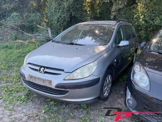 Coche siniestrado Peugeot 307 307 Break (3E), Combi, 2002 / 2009 1.6 16V 2002/5