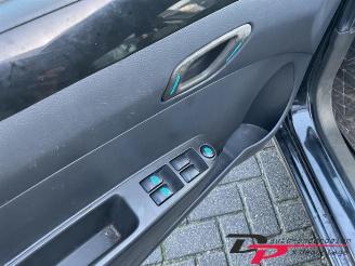 Chevrolet Spark Spark (M300), Hatchback, 2010 1.0 16V Bifuel picture 8