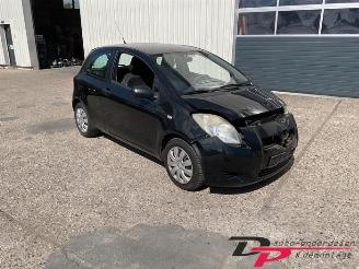 disassembly passenger cars Toyota Yaris Yaris II (P9), Hatchback, 2005 / 2014 1.3 16V VVT-i 2007/6