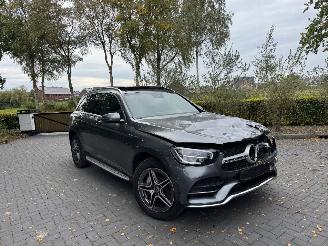 damaged passenger cars Mercedes GLC GLC 300 GLC -Klasse GLC 300e 4Matic Panorama Trekhaak Camera VOL 2022/1