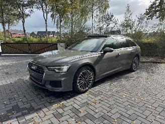 Damaged car Audi A6 Audi A6 Avant 50 TFSI e Quattro S-Line Panorama Camera Trekhaak 2022/10