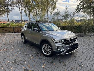 Coche accidentado Volkswagen T-Roc Volkswagen T-Roc 1.5 TSI DSG Panoramadach Camera AHK VOL 2022/5