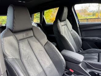 Audi Q4 Audi Q4 e-tron S-Line 50 e-tron Quattro Leder Camera picture 12