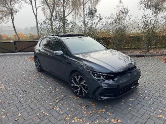damaged passenger cars Volkswagen Golf Volkswagen Golf 8 DSG R-Line Panorama HUD Ambiance VOL 2023/11