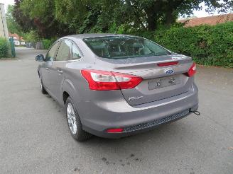 Ford Focus  picture 8