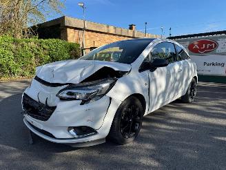 damaged passenger cars Opel Corsa  2015/3