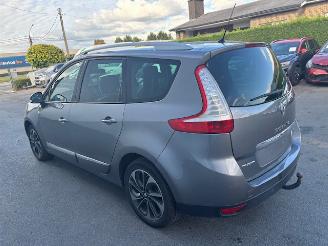 Renault Scenic GRAND SCENIC 7 SEATS picture 4