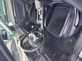 Renault Mégane with cockpit and airbags picture 9