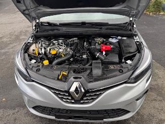 Renault Clio  picture 12