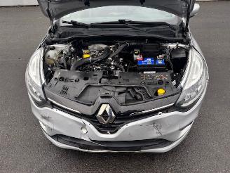 Renault Clio  picture 8