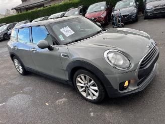 krockskadad bil auto Mini Clubman  2016/12