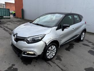 Renault Captur  picture 2