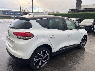 Renault Scenic BOSE AUTOMAAT picture 5