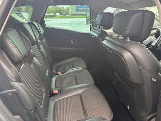 Renault Scenic BOSE AUTOMAAT picture 9