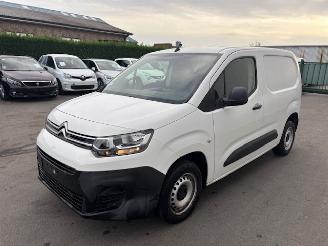 krockskadad bil bedrijf Citroën Berlingo  2018/12